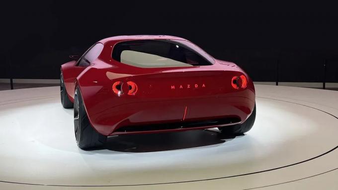 Industrial Man|Diverse Types of Display Car Models(图3)